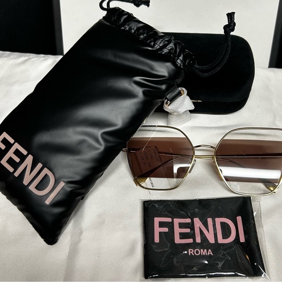 FENDI Cat Eye Sunglasses w/ Case and Cleaning Cloth - Picture 4 of 9
